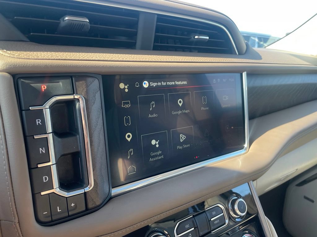 Used 2024 GMC Yukon Denali AWD/4WD image 16