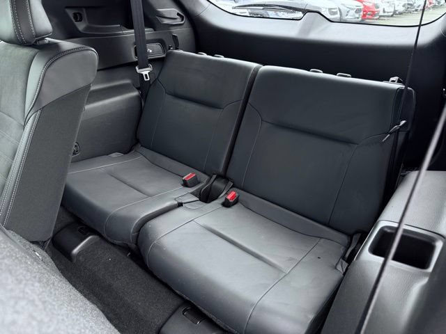 Used 2025 Mitsubishi Outlander SE AWD/4WD image 24