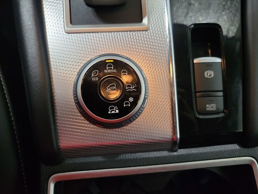 Used 2024 Mitsubishi Outlander SEL image 59