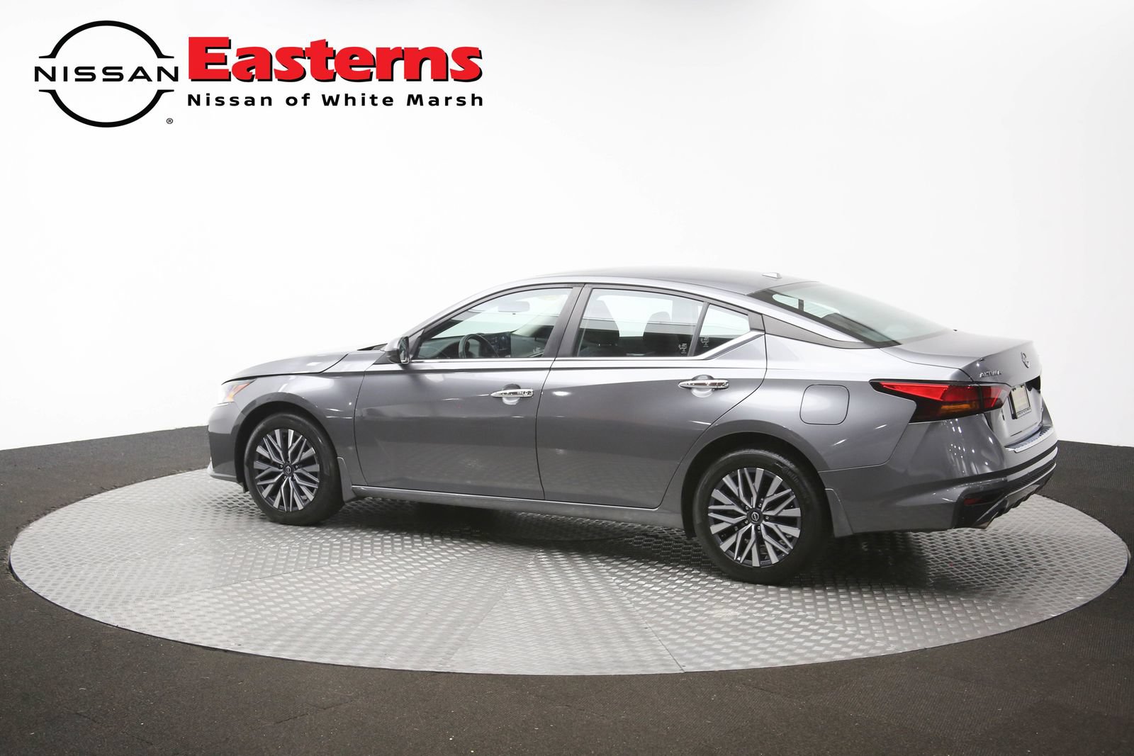 Used 2023 Nissan Altima 2.5 SV w/ SV Premium Package AWD/4WD image 62