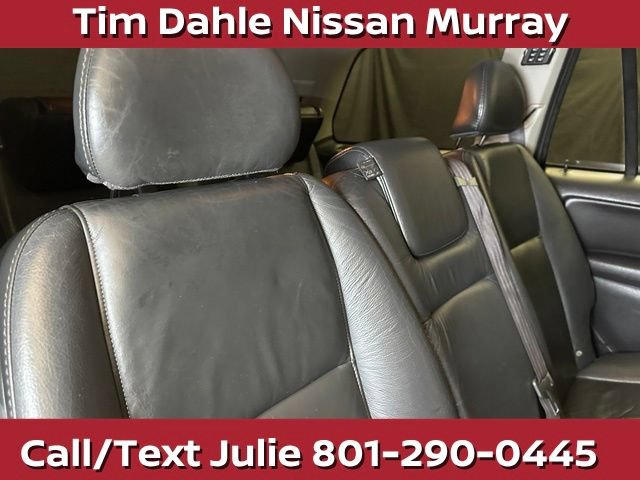 Used 2004 Volvo XC90 T6 AWD/4WD image 19