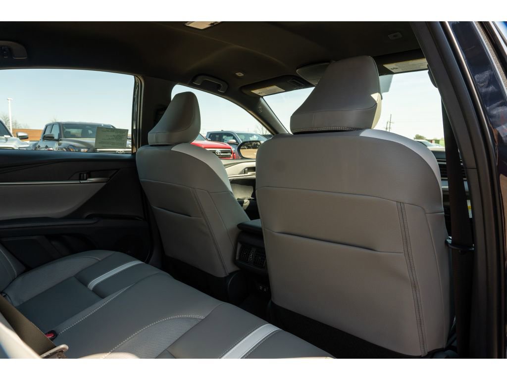 New 2026 Toyota Camry SE image 15