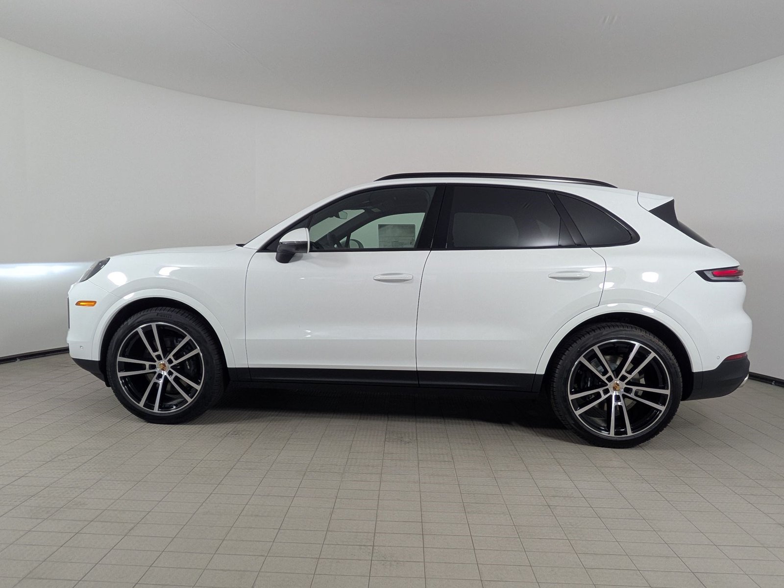 New 2026 Porsche Cayenne AWD/4WD image 2