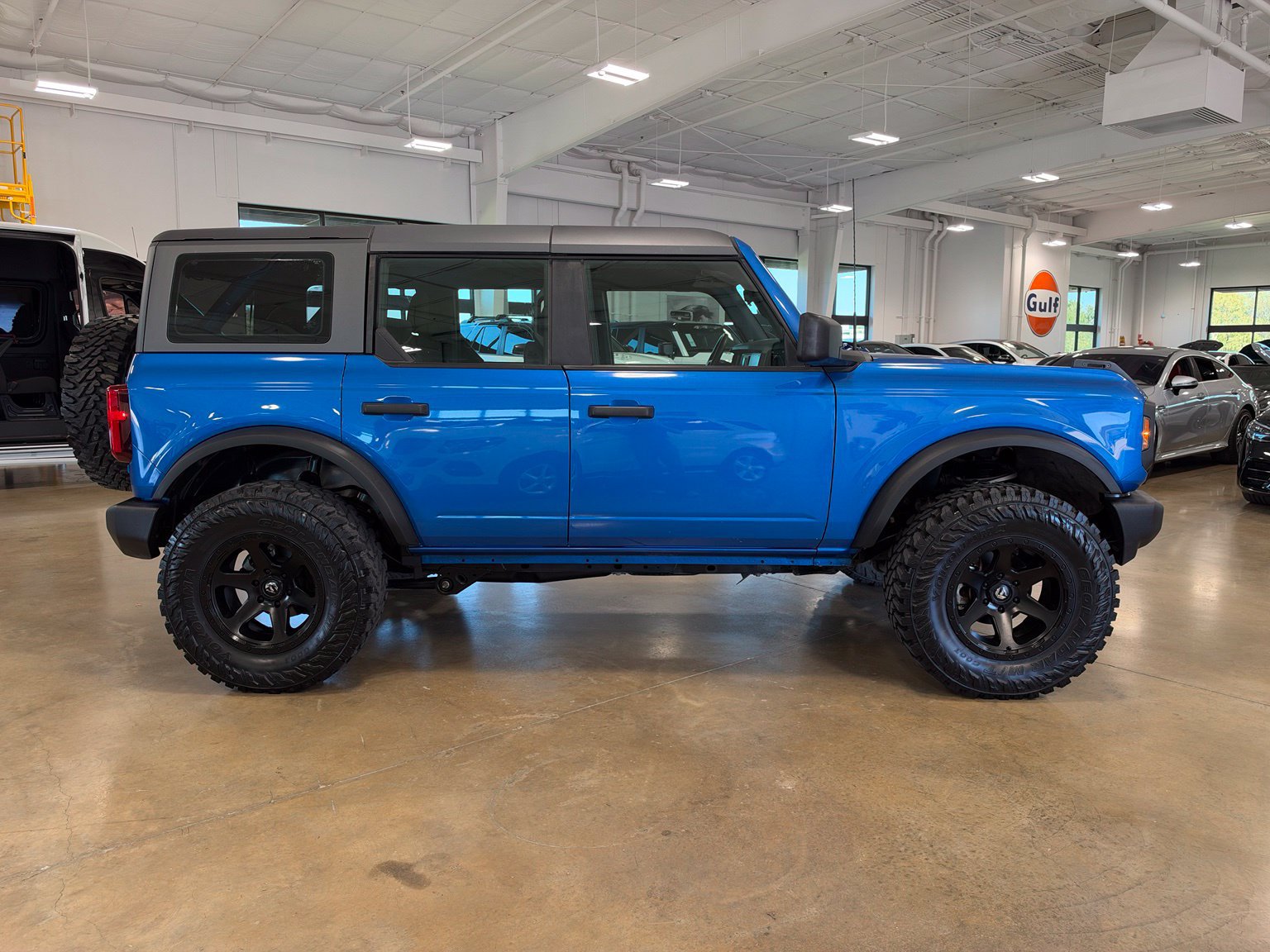 Used 2021 Ford Bronco 4-Door AWD/4WD image 9