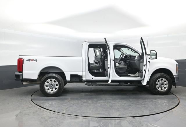 Used 2024 Ford F250 XLT image 27