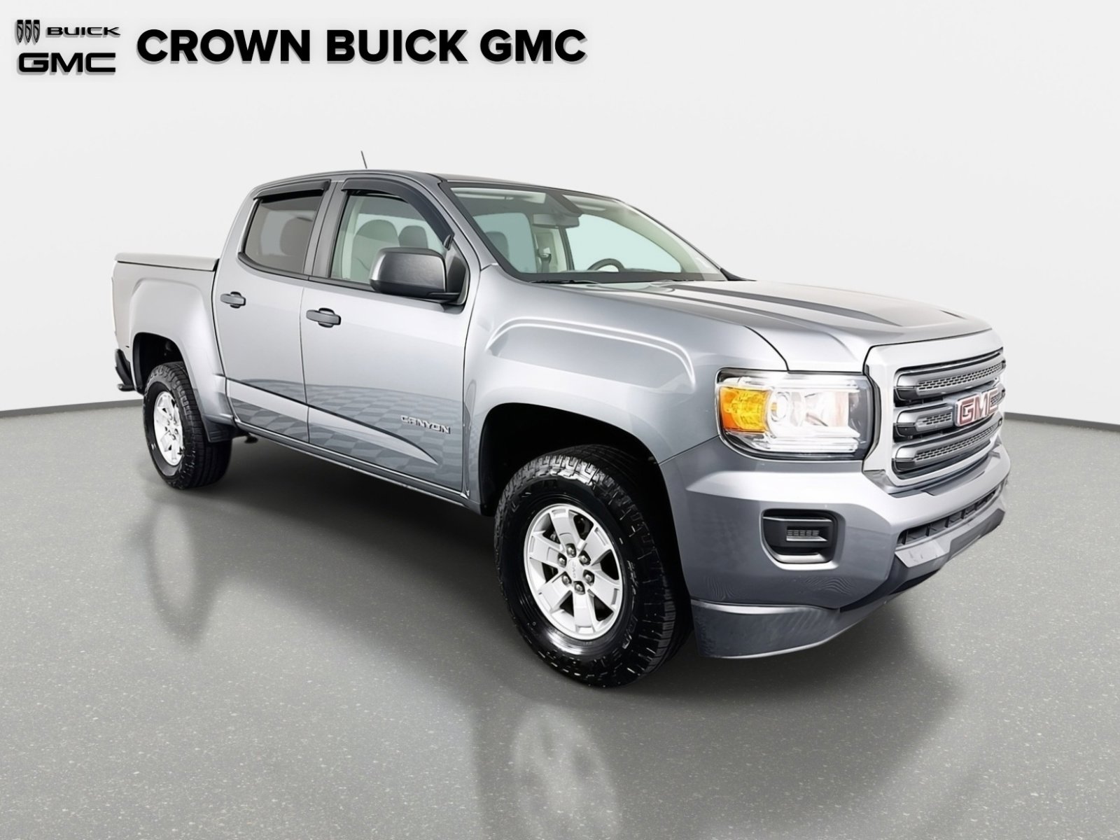 Used 2019 GMC Canyon 2WD Crew Cab w/ Convenience Package image 4