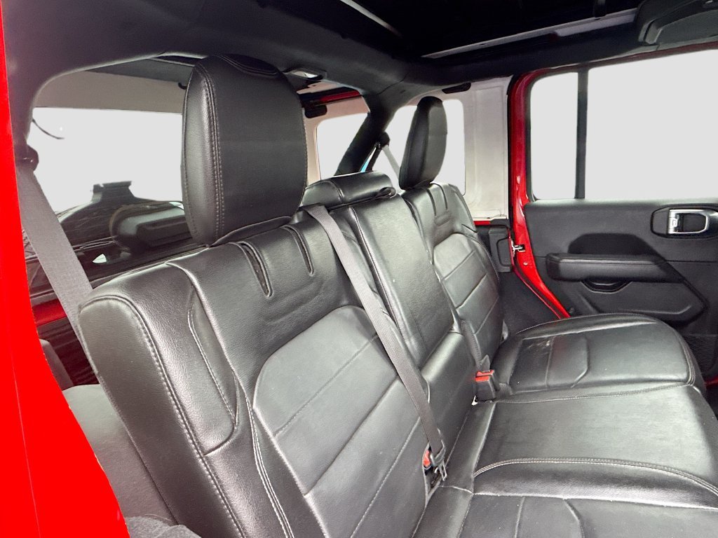 Certified 2022 Jeep Wrangler Unlimited Sahara AWD/4WD image 29