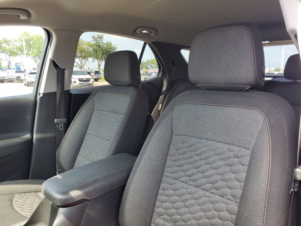 Used 2019 Chevrolet Equinox LT FWD image 14