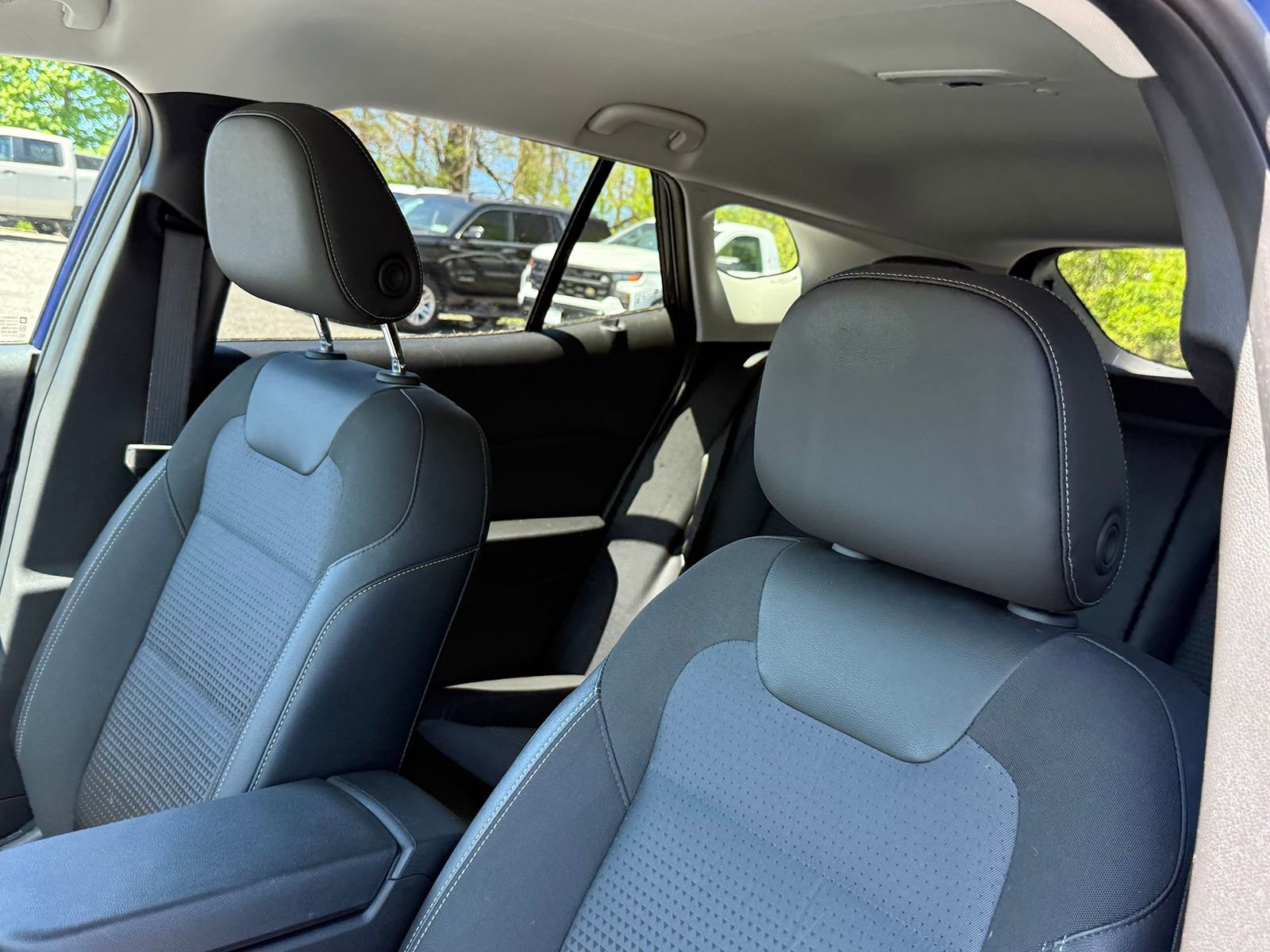 Used 2024 Chevrolet Trax LT w/ Driver Confidence Package FWD image 17