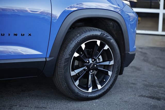 Used 2025 Chevrolet Equinox RS image 4