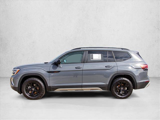 Used 2024 Volkswagen Atlas Peak Edition SEL AWD/4WD image 8