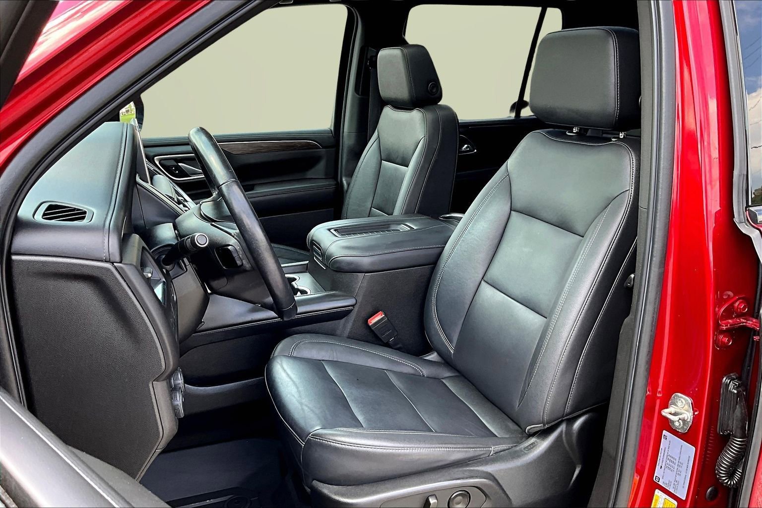 Used 2021 Chevrolet Tahoe Z71 AWD/4WD image 16