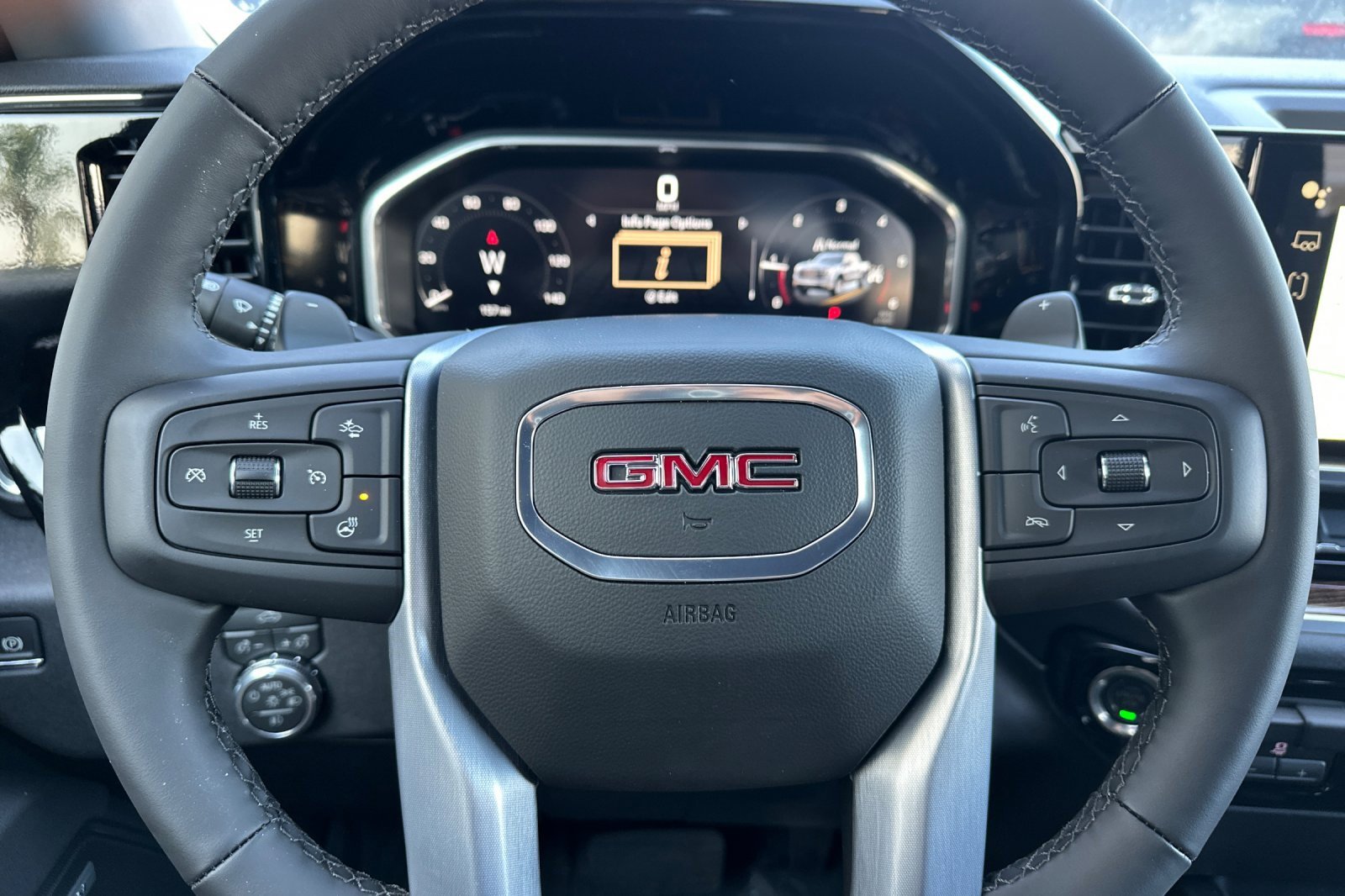 New 2026 GMC Sierra 1500 Elevation image 24