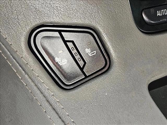 Used 2019 Chevrolet Suburban LT w/ Off-Road Package image 16