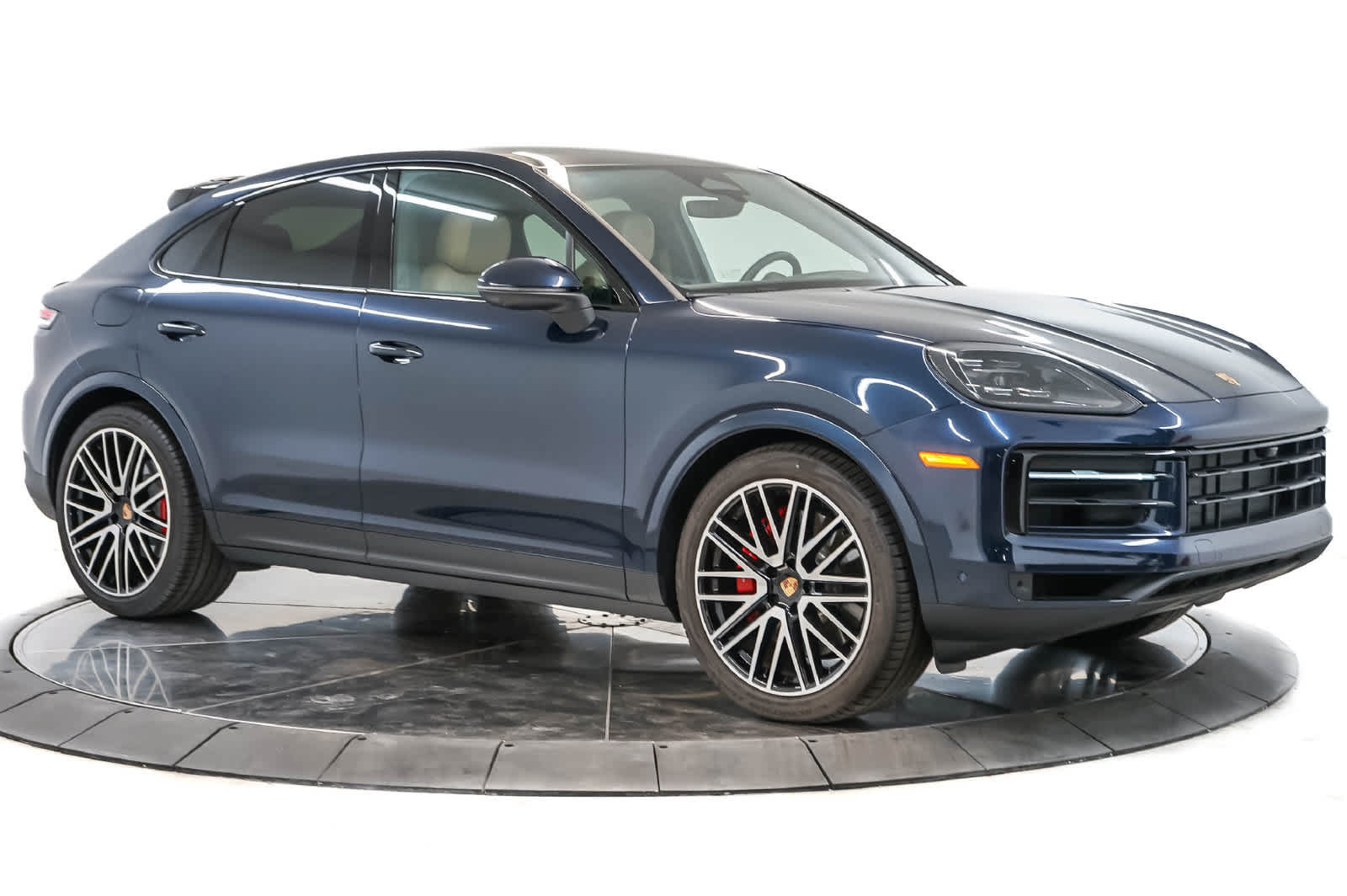 Certified 2026 Porsche Cayenne S AWD/4WD image 7
