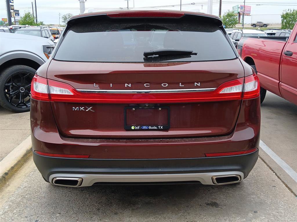 Used 2016 Lincoln MKX Reserve w/ Enhanced Security Package image 6