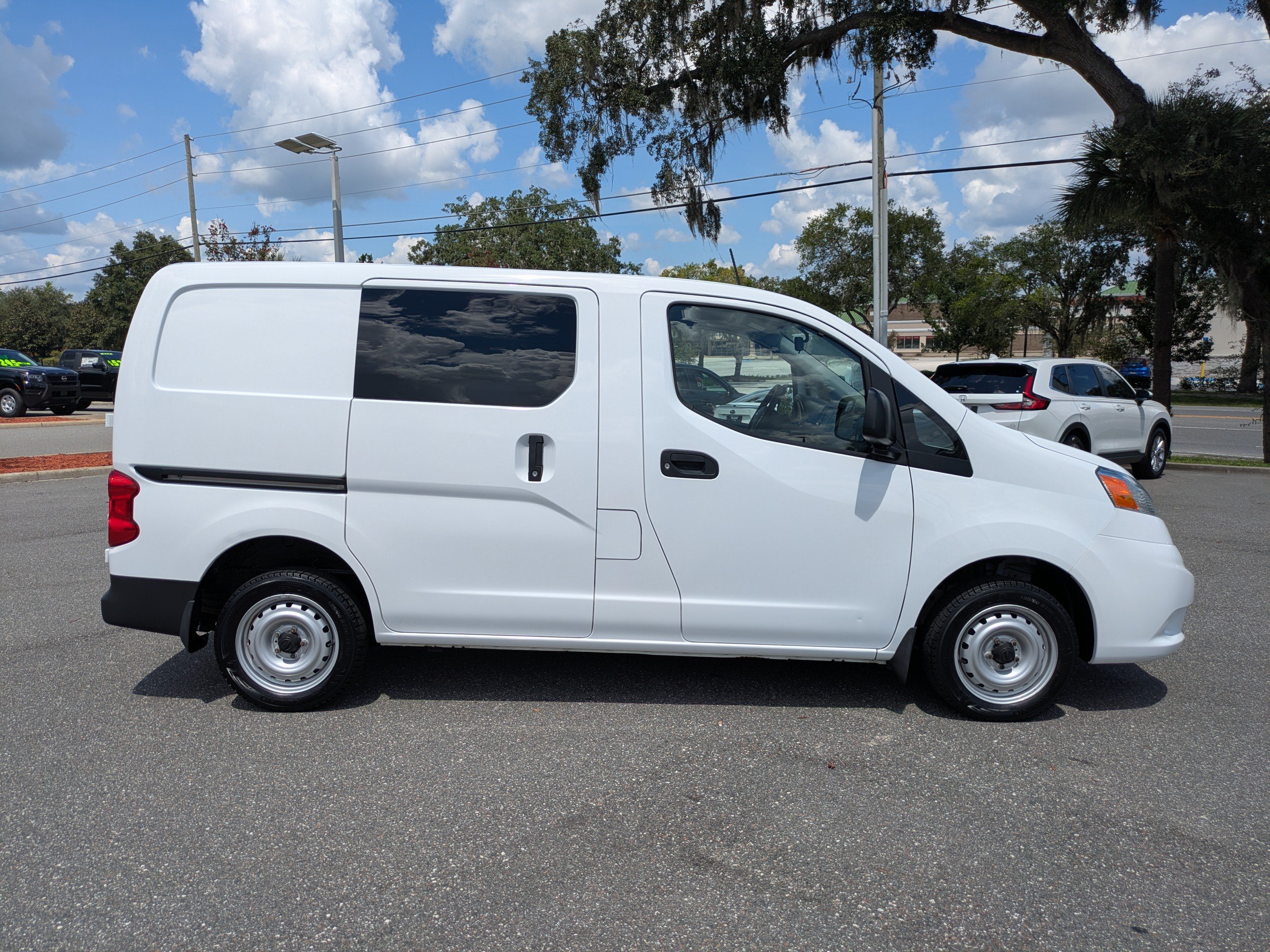 Used 2020 Nissan NV200 S w/ Sliding Glass Door Package FWD video 3