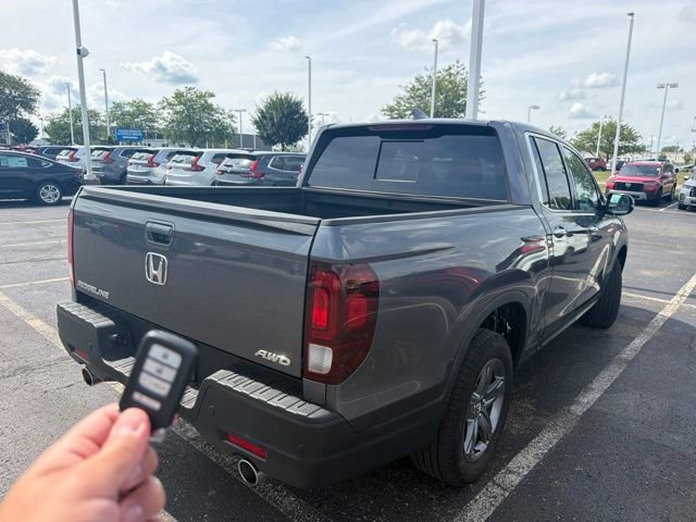 Used 2023 Honda Ridgeline RTL-E image 3