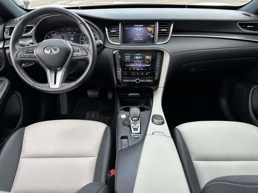 Used 2022 INFINITI QX55 Luxe w/ Cargo Package image 12