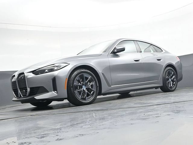 Used 2024 BMW i4 eDrive35 w/ Premium Package RWD image 36