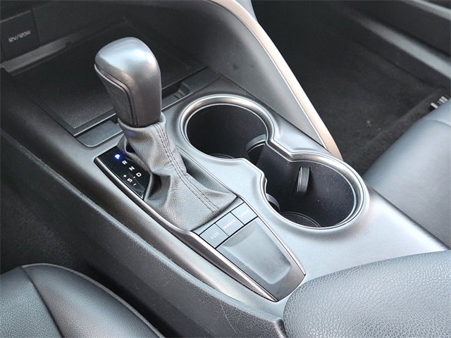 Used 2024 Toyota Camry SE image 19