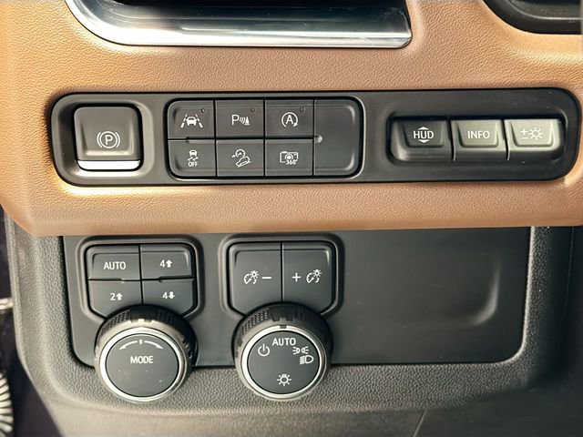 Certified 2024 Chevrolet Suburban High Country image 10