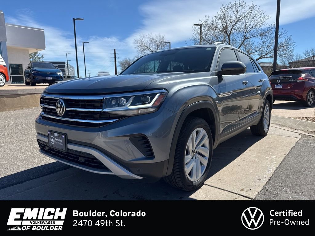 Certified 2022 Volkswagen Atlas Cross Sport SE image 1