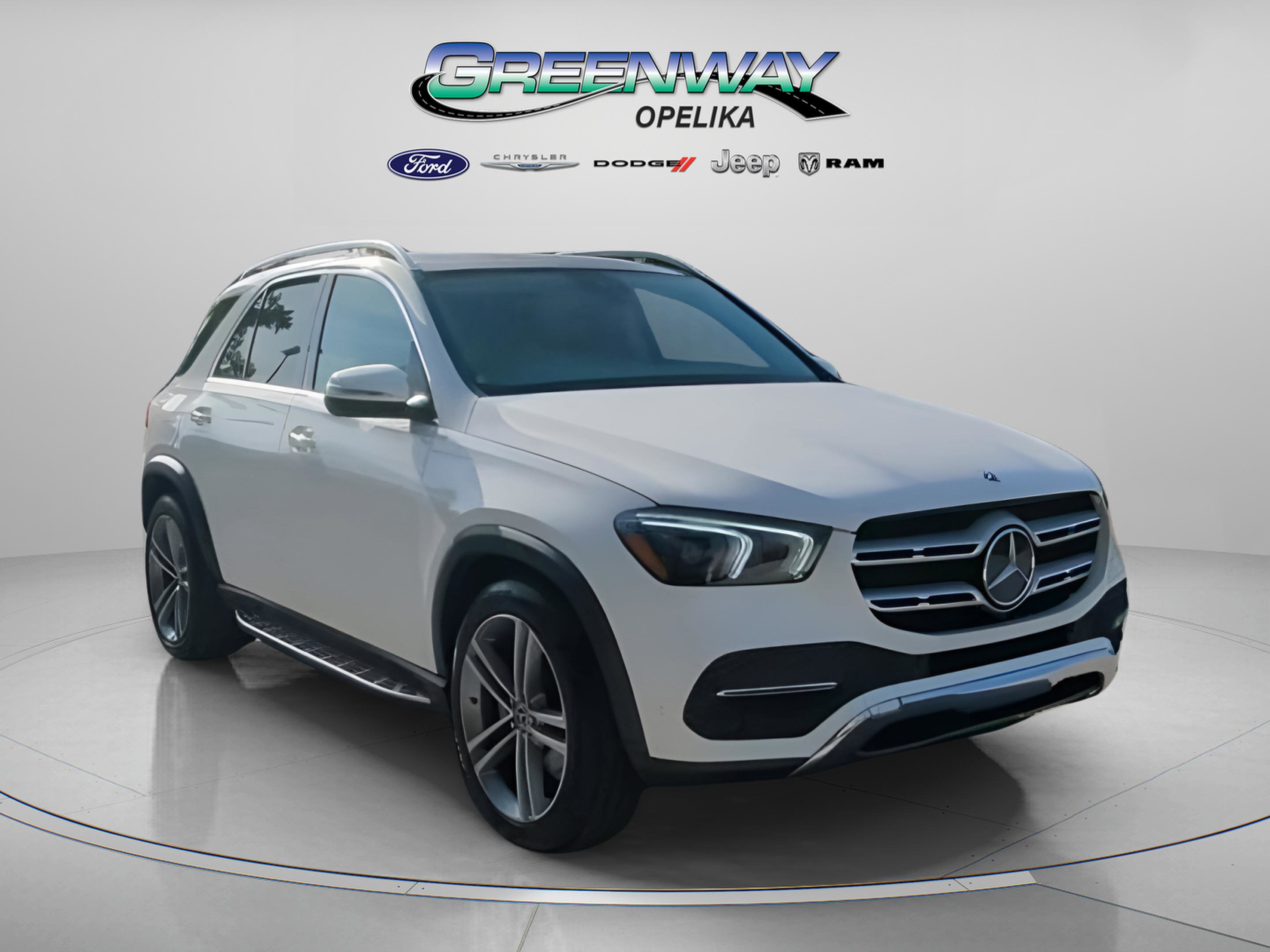 Used 2022 Mercedes-Benz GLE 350 image 3