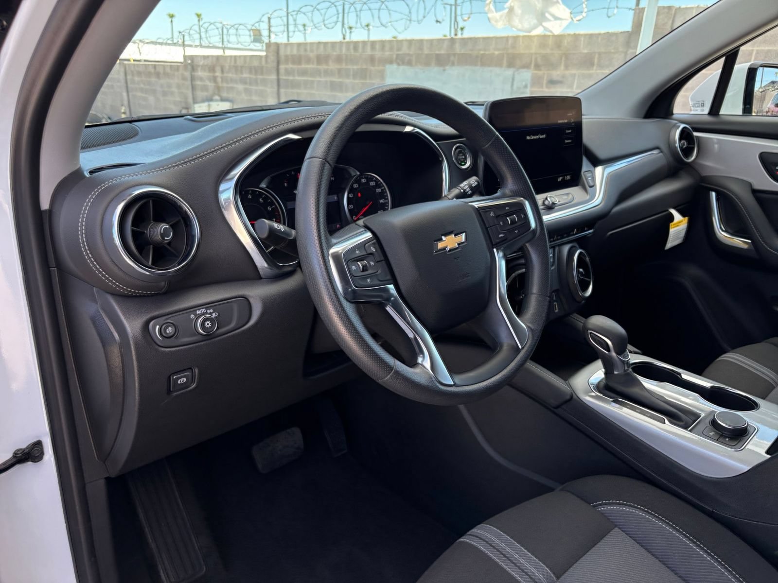 Used 2026 Chevrolet Blazer LT FWD image 34