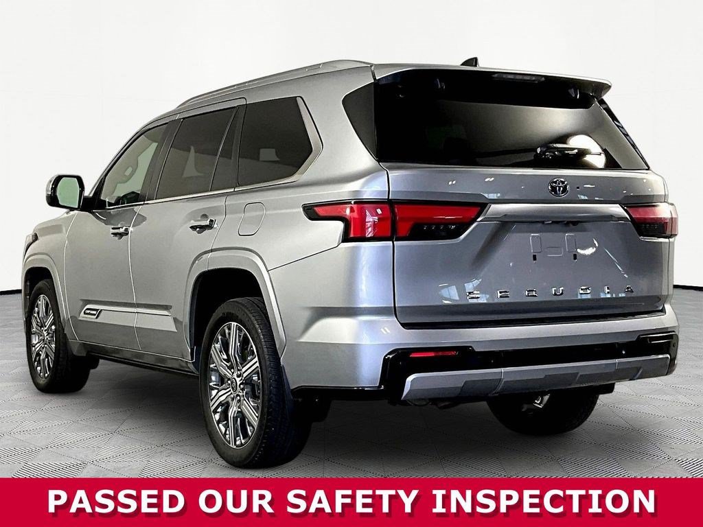 Used 2024 Toyota Sequoia Capstone AWD/4WD image 4