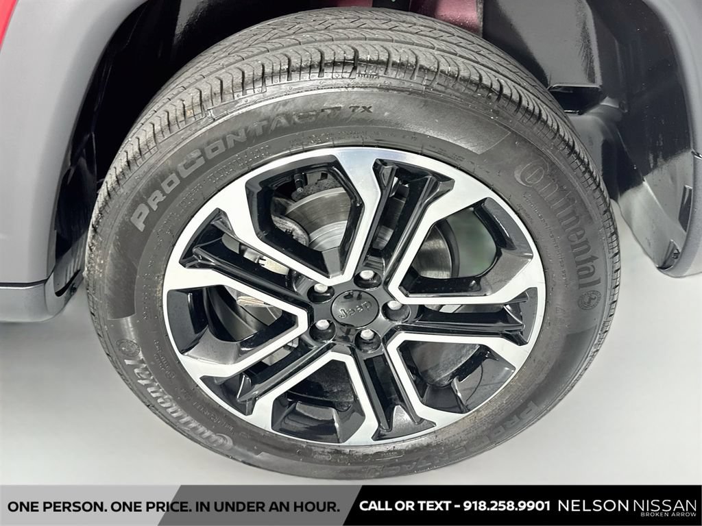 Used 2024 Jeep Compass Limited AWD/4WD image 30