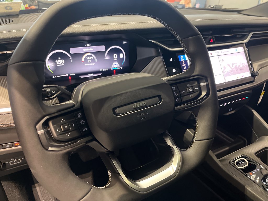 New 2026 Jeep Cherokee Limited AWD/4WD image 13