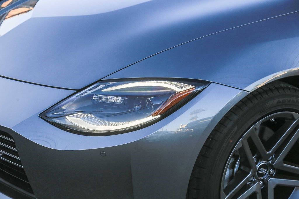 New 2026 Nissan Z Sport w/ Floor Mat Package RWD image 4