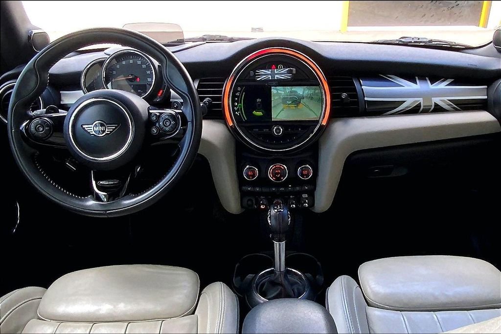 Used 2019 MINI Cooper S FWD image 11