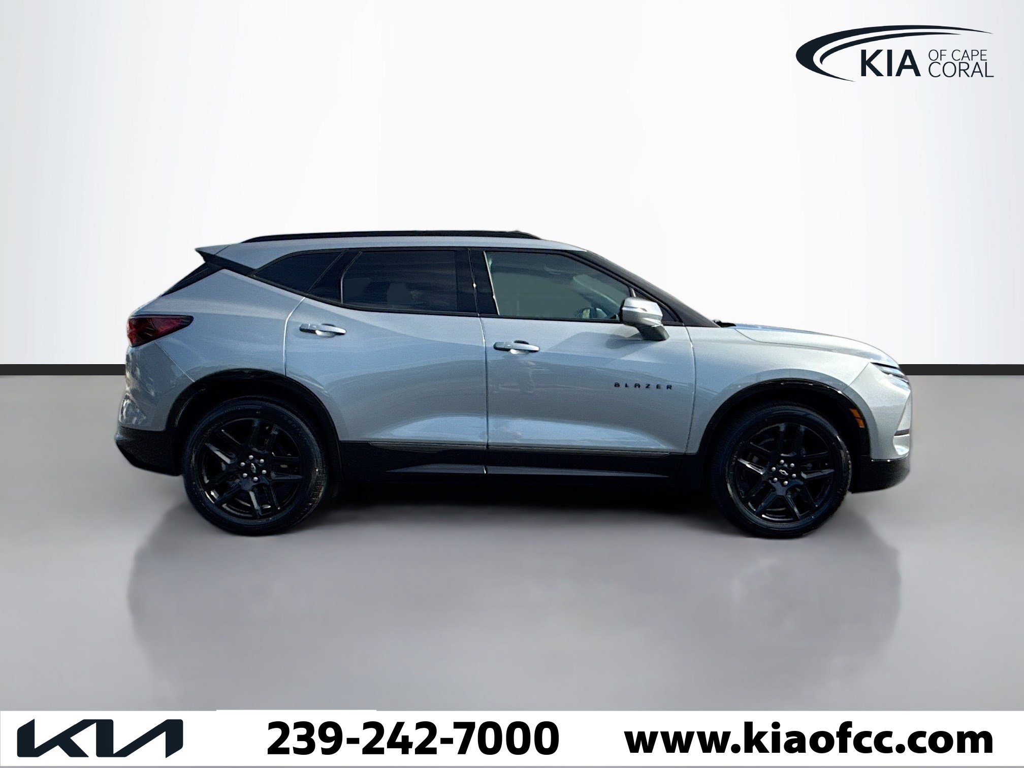 Used 2024 Chevrolet Blazer RS w/ Driver Confidence II Package image 6