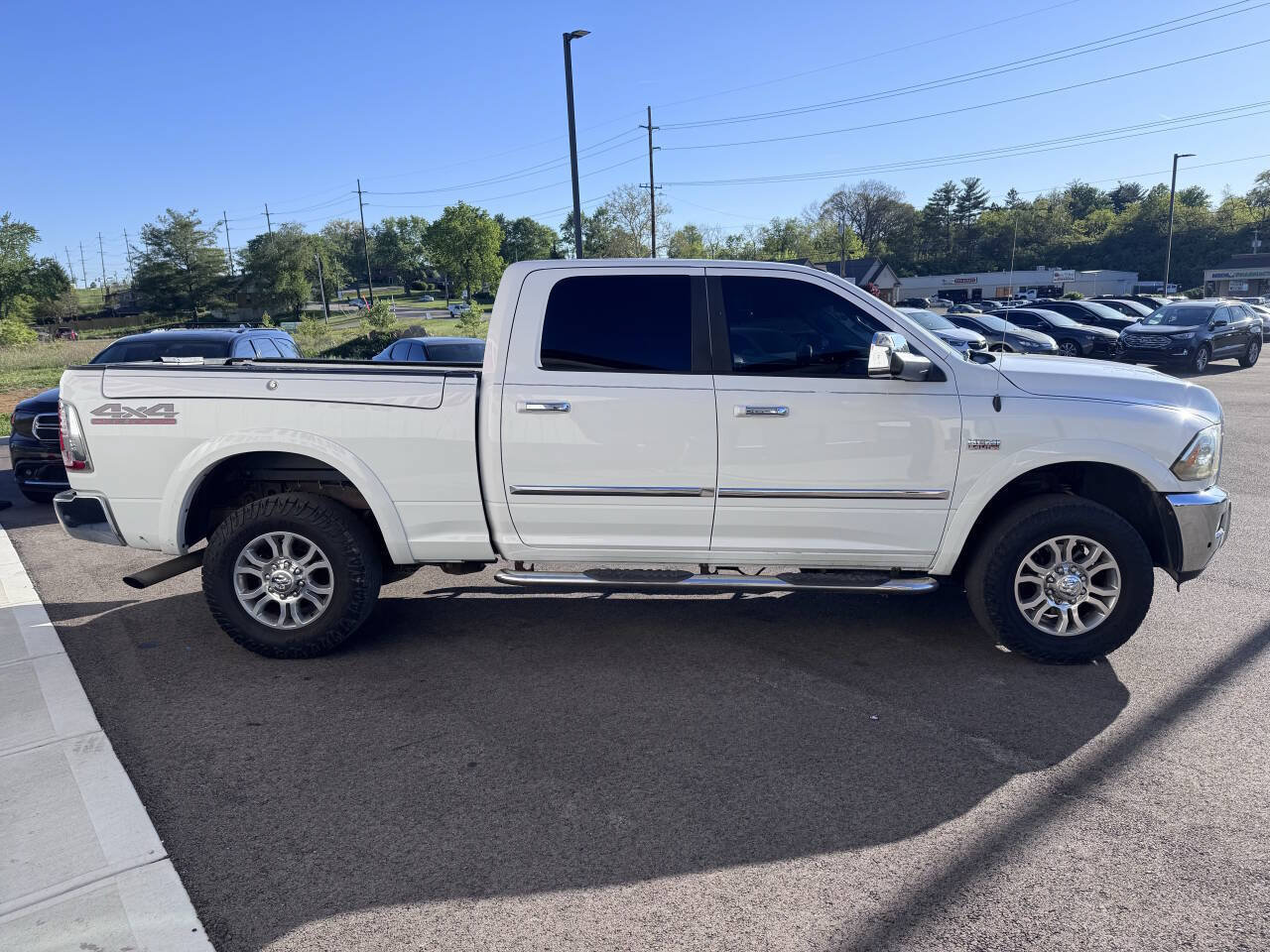 Used 2014 RAM 2500 Laramie w/ Convenience Group AWD/4WD image 5