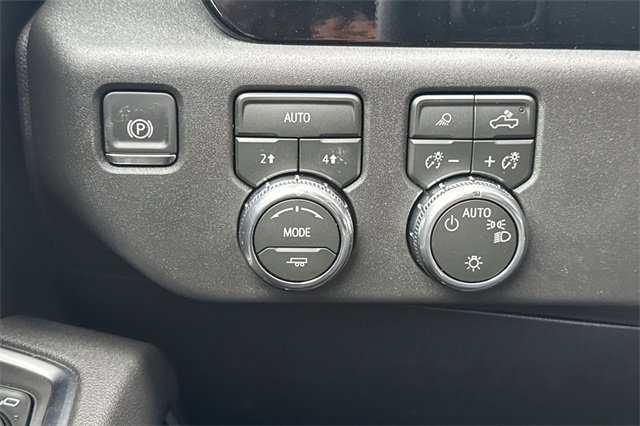 New 2026 GMC Sierra 1500 SLE w/ Preferred Package image 30