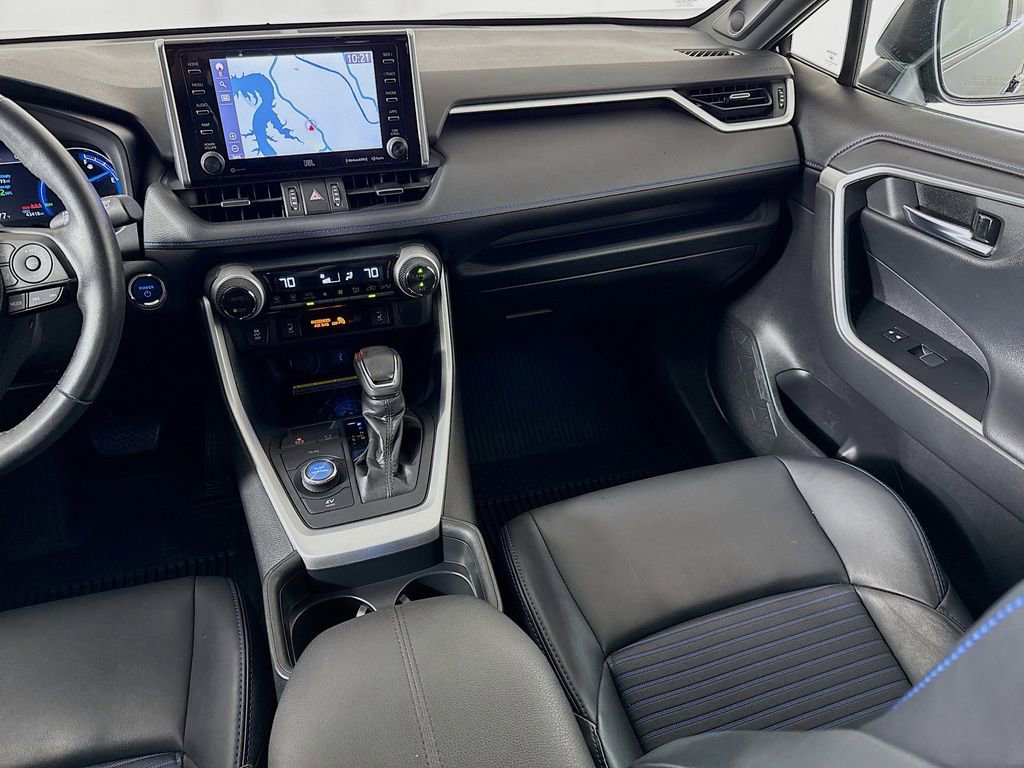 Used 2020 Toyota RAV4 XSE image 25