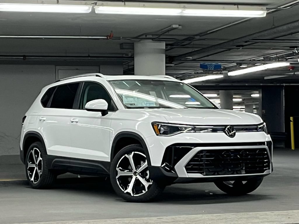 New 2026 Volkswagen Taos SEL AWD/4WD image 2
