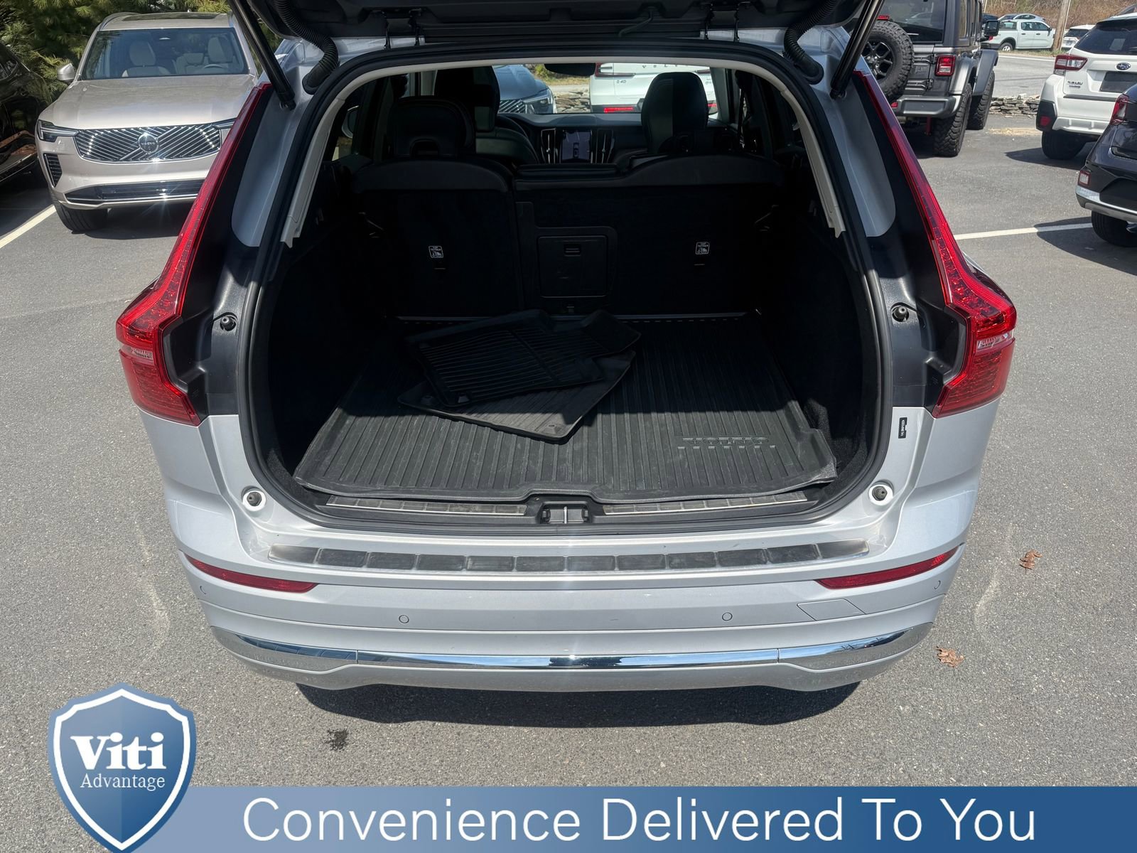 Certified 2023 Volvo XC60 B5 Plus w/ Climate Package AWD/4WD image 24
