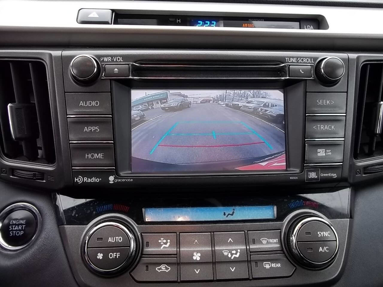 Used 2015 Toyota RAV4 Limited w/ Technology Package image 10