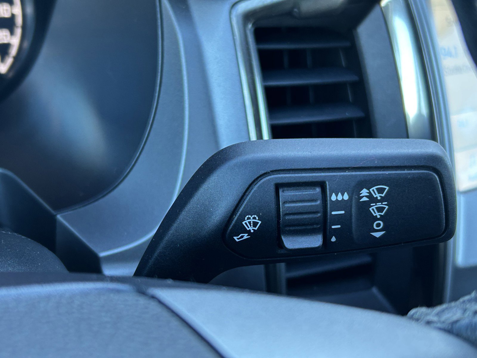 Used 2021 Ford Ranger XLT w/ Equipment Group 301A Mid image 24