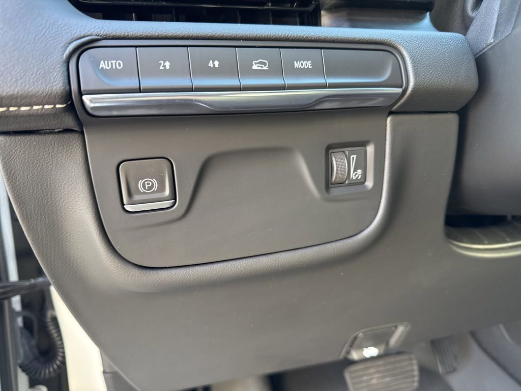 Used 2023 Cadillac Escalade Premium Luxury w/ LPO, Floor Liner Package image 21