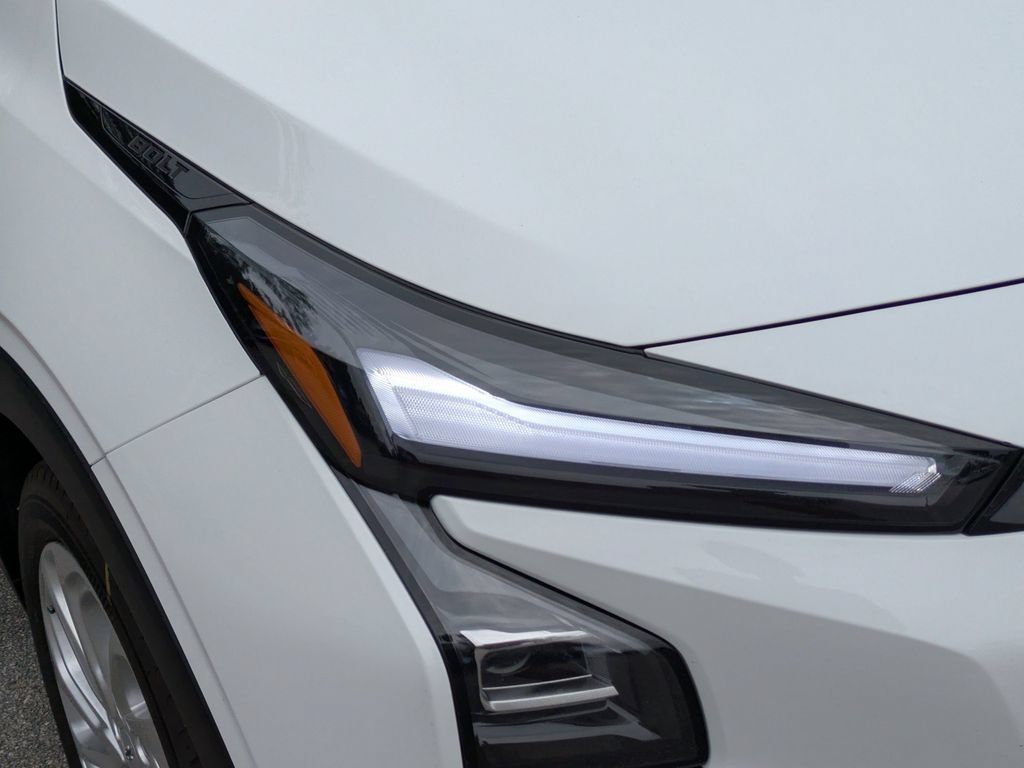 New 2027 Chevrolet Bolt LT FWD image 30