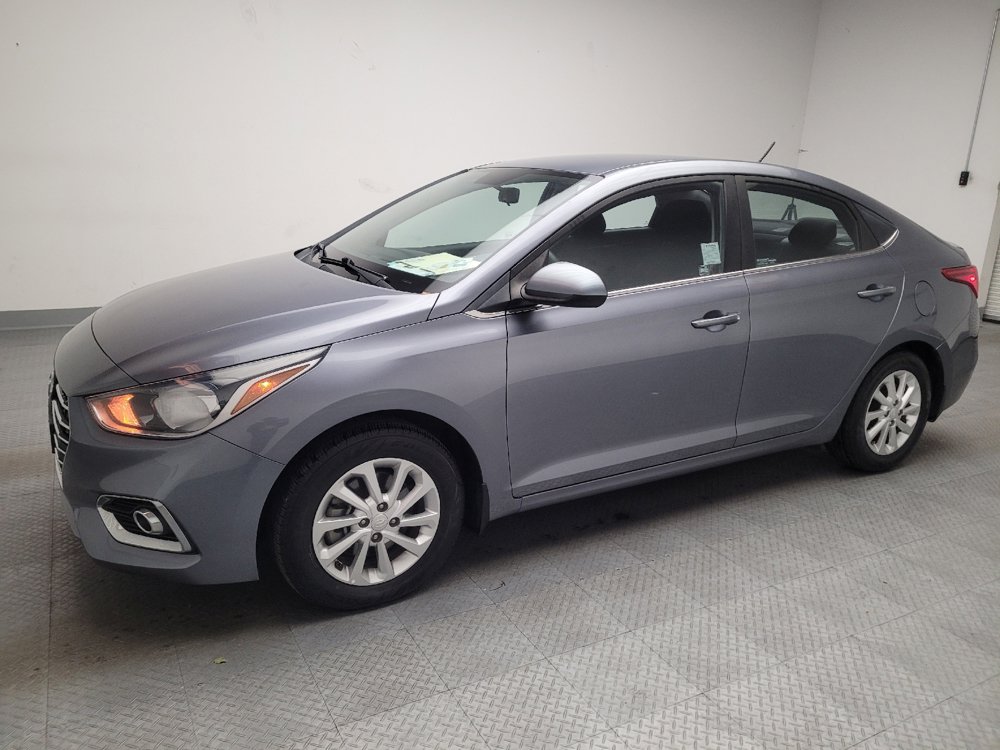 Used 2020 Hyundai Accent SEL image 2
