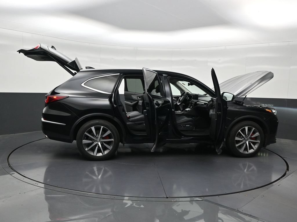 Used 2026 Acura MDX w/ Technology Package FWD image 33