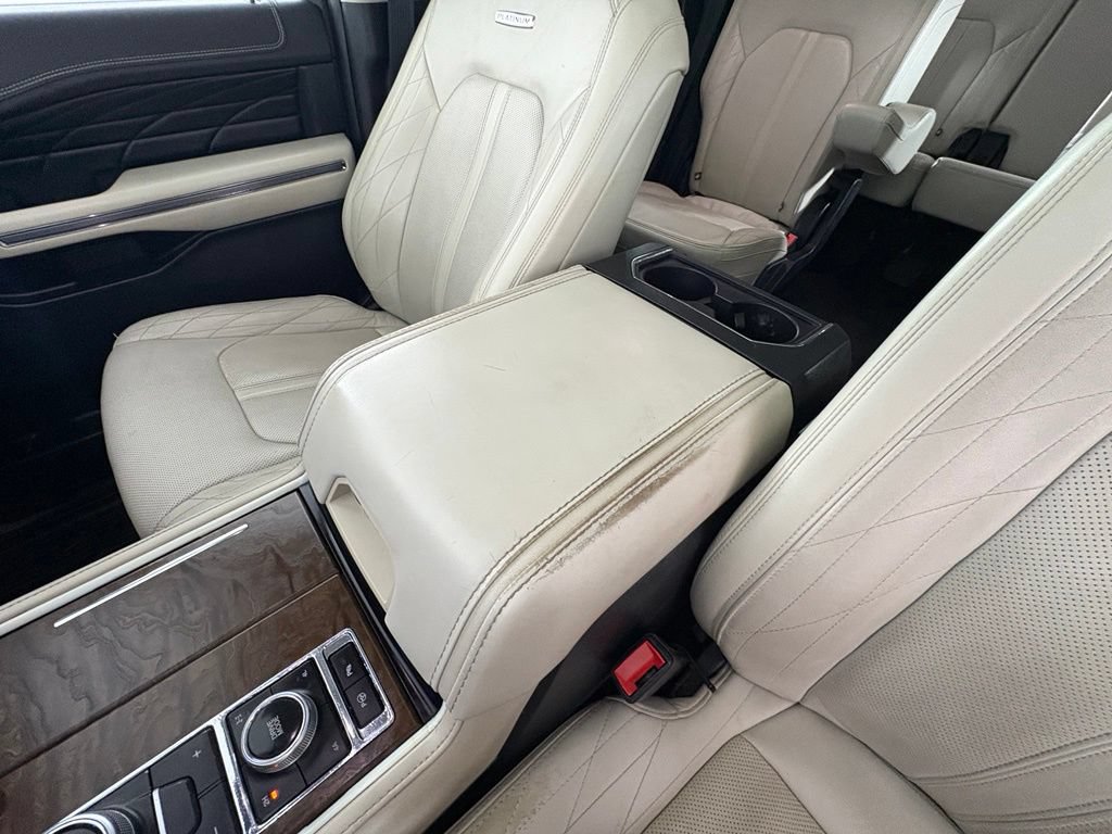 Used 2019 Ford Expedition Platinum AWD/4WD image 39