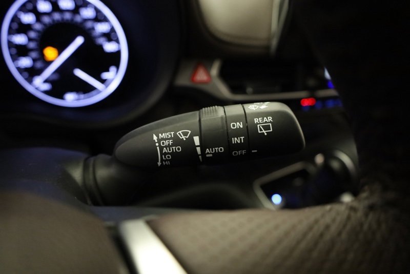 Used 2023 Toyota Sienna Platinum image 27