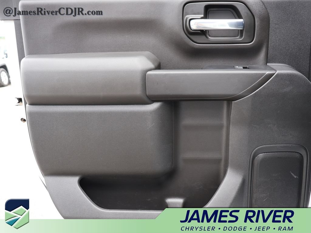 Used 2020 Chevrolet Silverado 2500 LT w/ Texas Edition AWD/4WD image 16