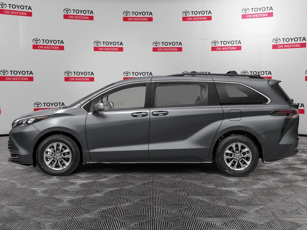 New 2026 Toyota Sienna LE FWD image 3